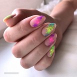 гол маникюр с неоново