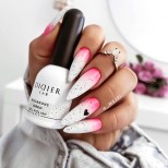 светъл омбре маникюр