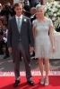Ето я новата модна икона сред аристокрацията, която детронира дори Кейт Мидълтън! (Снимки):