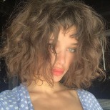 естествен къдрав бретон