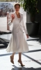Анджелина Джоли бяла рокля