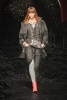 Кейт Мидълтън облече хит-роклята на зима 2021 - вижте колко е елегантна (Снимки):