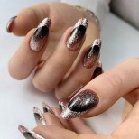 тъмен френч с блясък