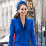 Кейт кралско синьо