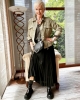 Не пенсионерка, а пенсионирана дама: 10 удобни визии за пролетта от 60-годишен моден блогър от Германия