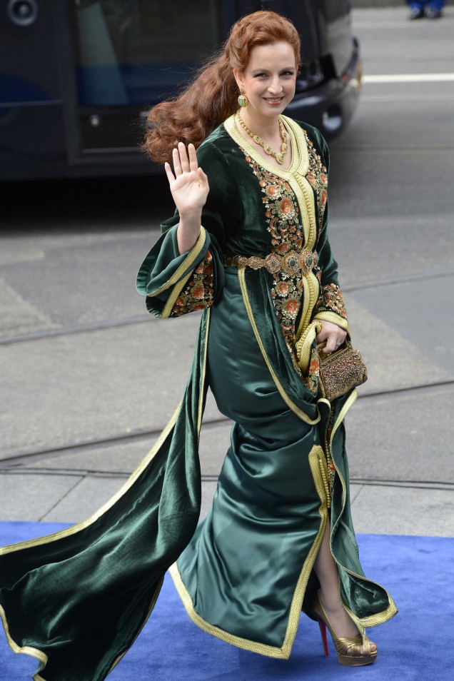 Лала Салма елегантна рокля