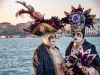 Карнавалът във Венеция е приказка наяве! Ето най-красивите костюми на 2023 (СНИМКИ):