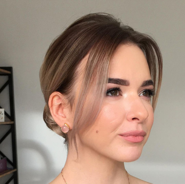стилна офис прическа