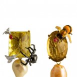 Висящи обеци с камъни и пчели Delfina Delettrez есен-зима 2011