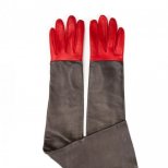 Кожени ръкавици в червено и черно Viktor and Rolf есен-зима 2011