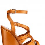 Сандали бежова кожа на цяла платформа Dior Пролет-Лято 2012