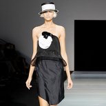 Къса черна рокля сатен Emporio Armani Пролет-Лято 2012
