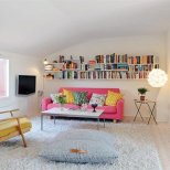 Интериор за малък апартамент с нисък таван