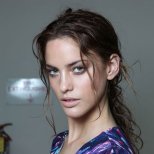 Прическа с мокър ефект от ревю на Diesel за пролет 2012