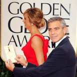 Джордж Клуни спечели Златен Глобус тази година за ролята си в Потомците