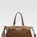 Продълговата средно голяма чанта тип куфарче Gucci Есен-Зима 2011