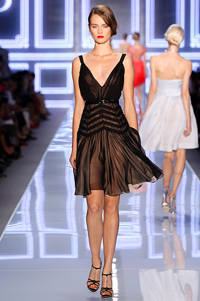 Секси полупрозрачна черна рокля Dior Пролет-Лято 2012