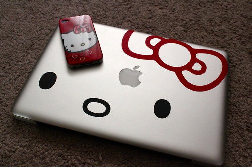 Сив металик Macbook Hello Kitty