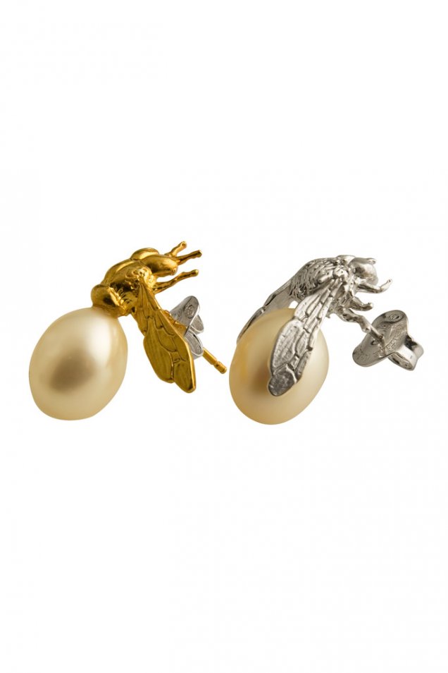 Обеци със златна и сребърна оса с перла Delfina Delettez есен-зима 2011