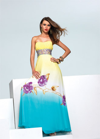 Дълга рокля без презрамки в светло синьо, жълто и бяло с красиви цветя за бал 2012