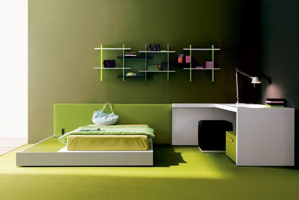 Детска стая за момиче минималистична с цветна тема бяло и зелено