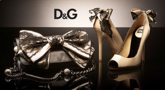 Обувки и чанта D and G в златисто с панделка с дантела