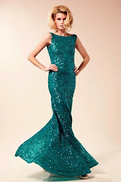 Дълга вечерна рокля тип русалка в цвят тюркоаз Предпролетна колекция Blumarine за 2012