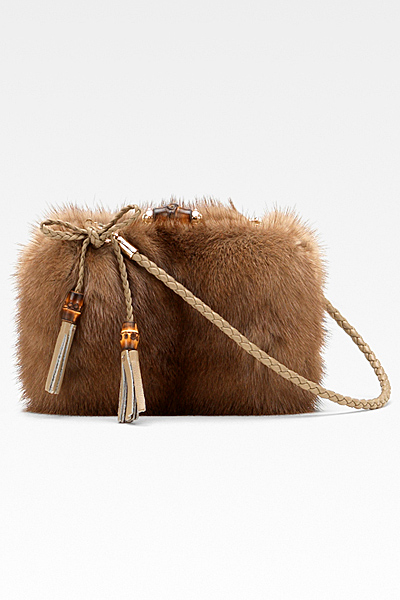 Чанта с косъм в бежово Gucci Есен-Зима 2011