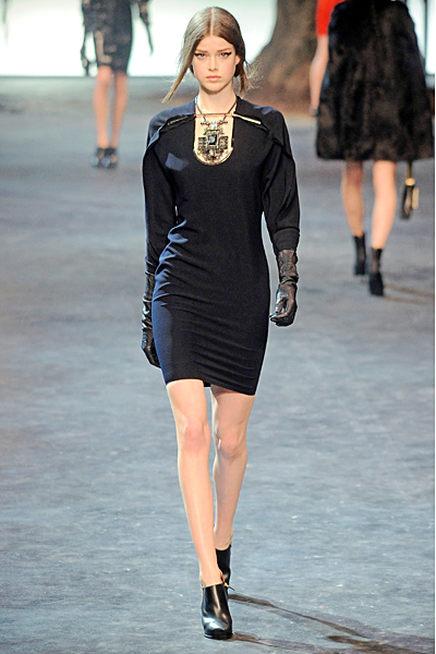 Къса черна рокля по тялото с 3/4 ръкави Lanvin Есен-Зима 2011