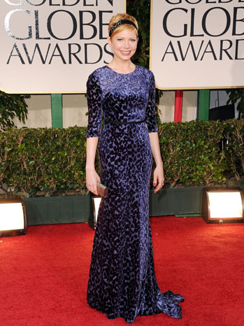 Мишел Уилямс в тъмно синя рокля Jason Wu