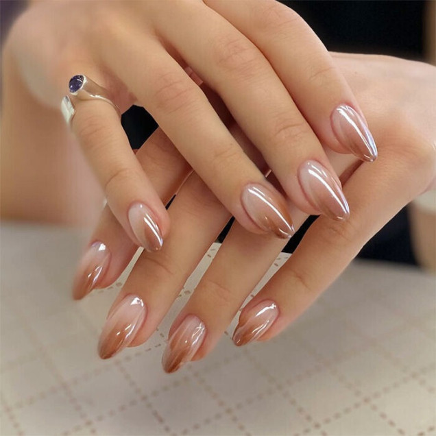 омбре маникюр естествени нюанси