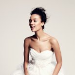 Къса булчинска рокля без презрамки Vera Wang Есен 2012