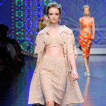 Комплект бюстие, права пола с висока талия и тренчкоут в цвят телесен Dolce and Gabbana Пролет-Лято 2012