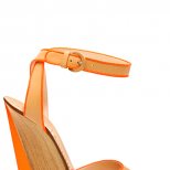 Бежови сандали с оранжев кант на платформа Casadei Пролет-Лято 2012