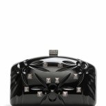чанти на Valentino за 2012