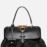 черна кожена чанта на Gucci