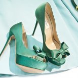 Зелени високи обувки с панделка