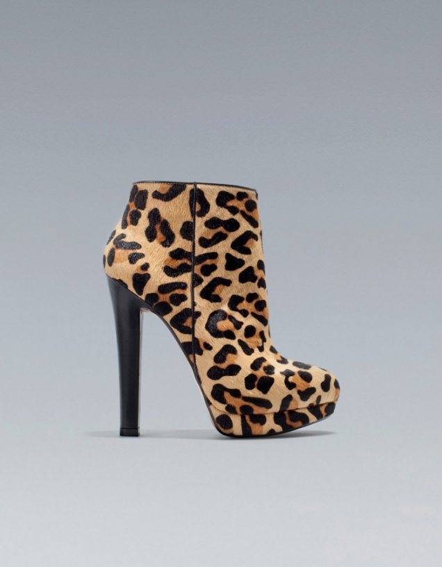 тигрови боти на Zara за 2012