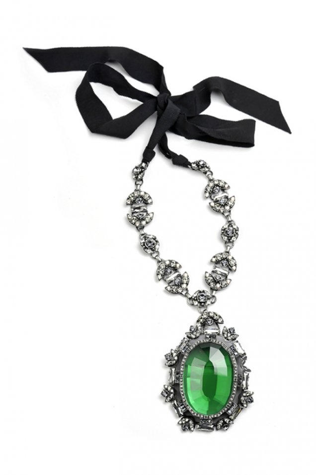 Колие с голям зелен камък и диаманти Lanvin есен 2012