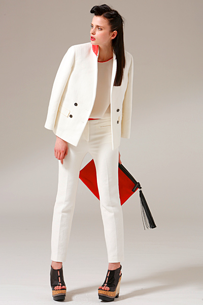 Бял панталон със сако Costume National ваканционна колекция 2012
