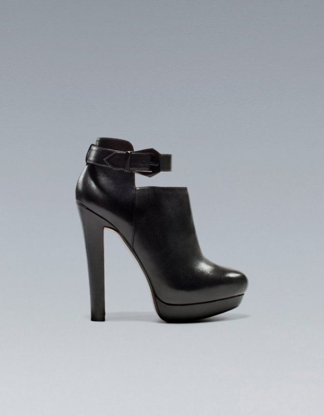 черни високи боти на Zara за 2012