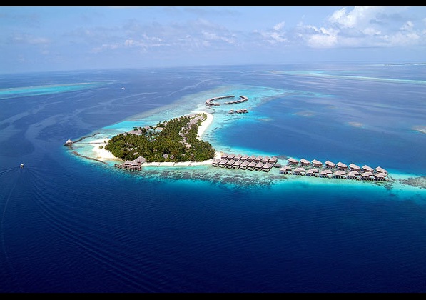 Coco Palm Bodu Hithi на Малдивите 1