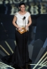 Сандра Бълок циментира мястото си в Холивуд