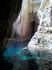 Крайбрежна пещера в скалите