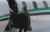 Анджелина Джоли с качва в самолета