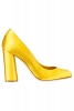 Жълти обувки остри с широк ток Dior есен-зима 2012