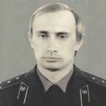 Путин войник