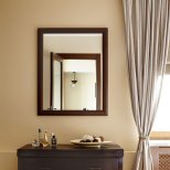 Уютен дом -тоалека с огледало
