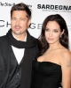 Анджелина Джоли сподели, че не е омъжена