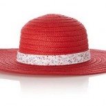 Сламена шапка в червено за лято 2015
